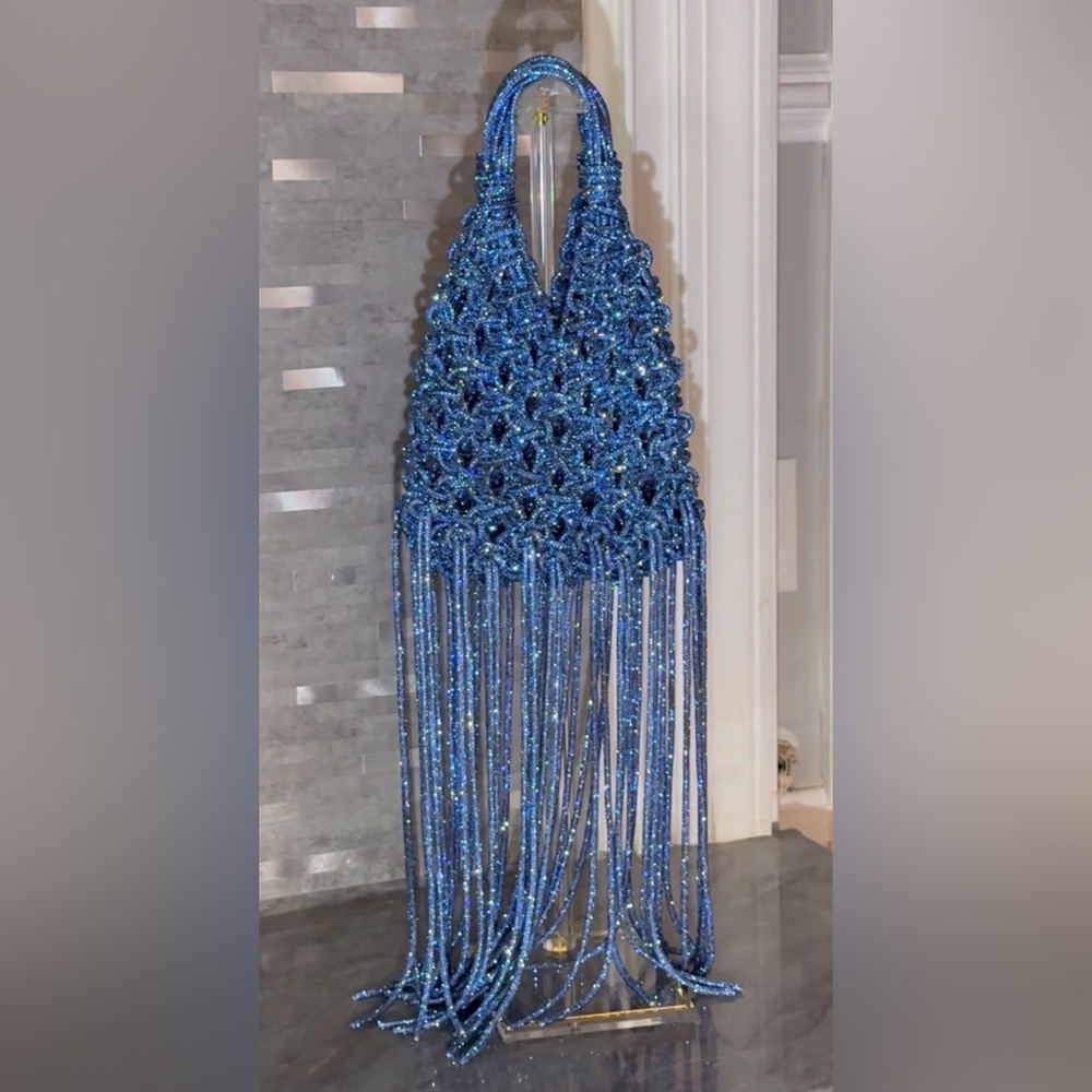 Handwoven Rhinestone Fringe Statement Bag!
Absolutely STUNNING sparkle & color!